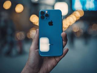 iPhone 16 raggiunge le vendite previste, confermando le attese di Apple