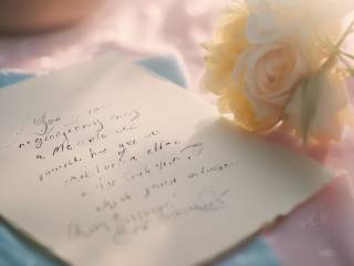 Luk3 ad Amici conquista il pubblico: Maria rivela un segreto inaspettato