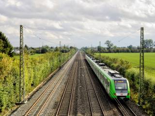 Parigi abbandona il diesel: nuove stazioni green per un futuro sostenibile