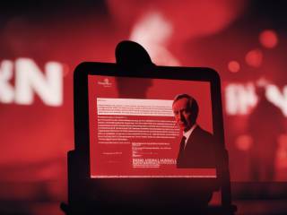 Regno Unito chiede scusa a Bernard Arnault, il magnate della moda