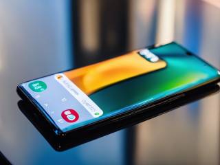 Samsung Galaxy S25 scopri i nuovi colori e le forme innovative dello schermo
