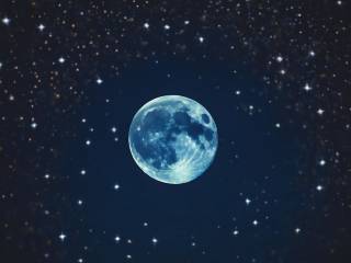 Superluna 2023: come osservare la cometa splendente nel cielo d'ottobre