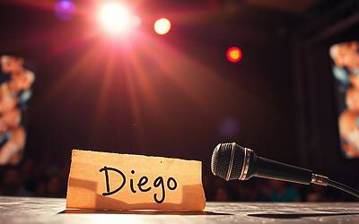 Amici 24: Nuove Sospensioni e Sostituzioni Scatenano il Caos nel Talent Show