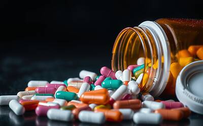 Antibiotici eccessivi in Italia: il grave rischio per la salute pubblica