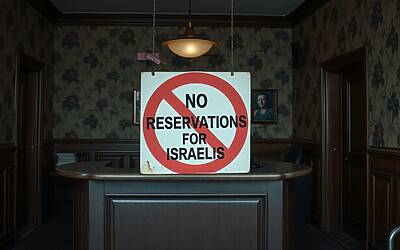 Hotel di Belluno annulla prenotazioni di turisti ebrei: la polemica esplode