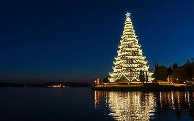 Luci di Natale in Italia: 10 luoghi incantevoli da visitare assolutamente