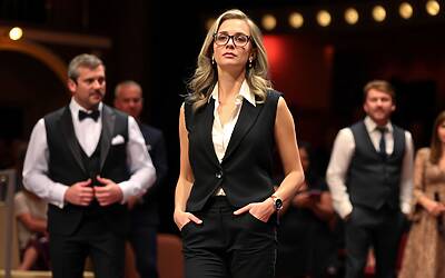 Maria De Filippi sorprende a Tu Sì Que Vales con gilet innovativo