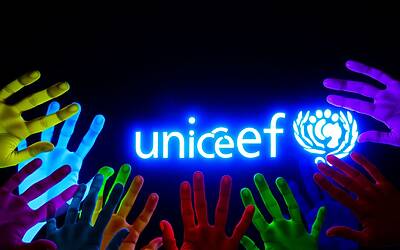 Ospiti di stasera: la magia di Mara Venier per Unicef e solidarietà