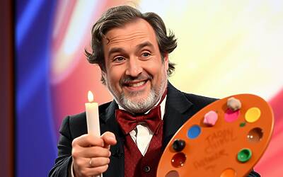 Paolantoni sorprende con un'imitazione esilarante di Mariotto (VIDEO)