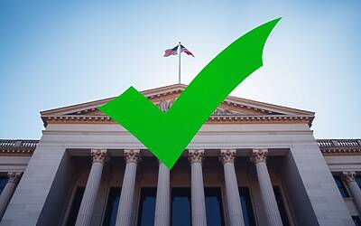 Statali, nuovo contratto approvato: aumento stipendio e novità su welfare e smart working