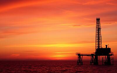 Superprofitti di petrolio e gas per affrontare la crisi climatica globale