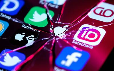 Battaglie tra Apple e Facebook: l'ultimo confronto strategico in Europa