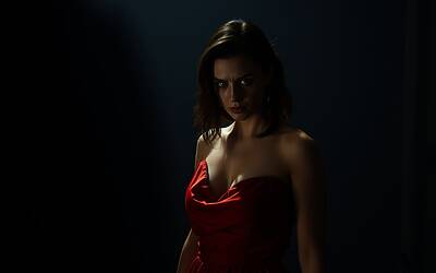 Helena al GF: Morlacchi astuta ma sopraffatta, caos per Luzzi tra polemiche