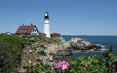 Melissa Satta commenta con sorpresa l'intervista di Elisabetta Canalis a Belve