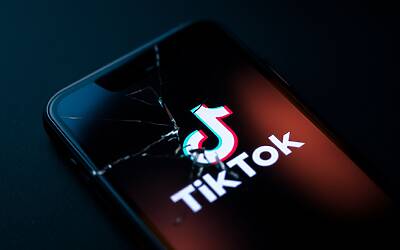 TikTok in Albania: effetto clamoroso con il blocco totale del popolare social media