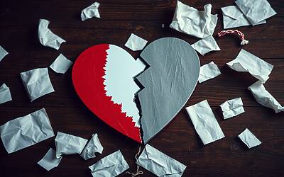 Uomini e donne, Brando e Raffaella affrontano una crisi: la lotta per ricucire tutto