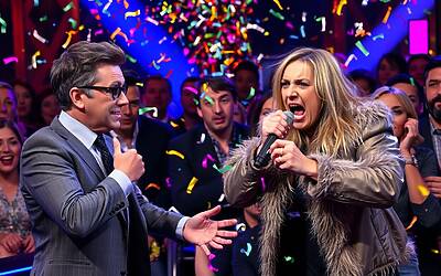 Capodanno in TV: imprevisti e polemiche che sorprendono e fanno discutere