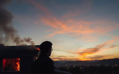 Elisabetta Canalis descrive dal vivo gli incendi di Los Angeles e il loro impatto