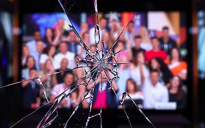 Jessica entra al GF grazie a Memo Remigi, il commento di Mediaset sorprende tutti