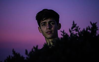 Piero Barone racconta la sua esperienza di perdita della verginità con Hunziker