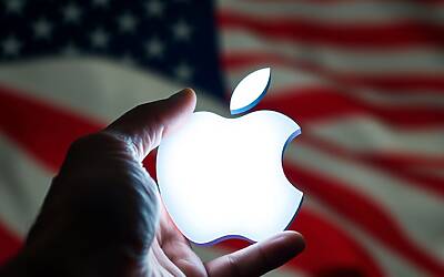 Tim Cook sostiene Trump insieme a Musk e Zuckerberg per nuove strategie aziendali