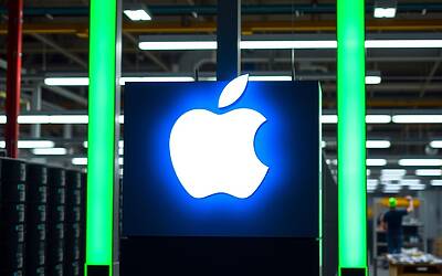 Apple: miliardi investiti e migliaia di posti di lavoro per l'economia americana