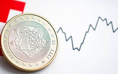 Surplus di conto della Svizzera scende a 10 miliardi di franchi nel quarto trimestre