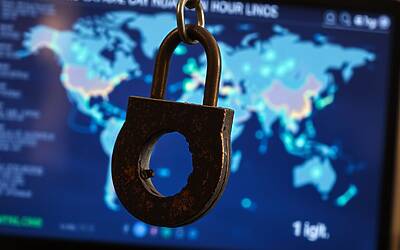 Abbandono domini locali Google impatto sulla net neutrality e futuro della rete in Italia