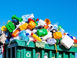 Riciclo della plastica sfide e soluzioni innovative per un futuro sostenibile e circolare in Italia