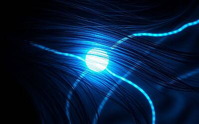 Sensore innovativo nei capelli per rispondere al telefono con il pensiero e rivoluzionare le comunicazioni.