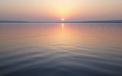 WhatsApp iOS introduce sfondi chat personalizzati creati con intelligenza artificiale per un'esperienza unica