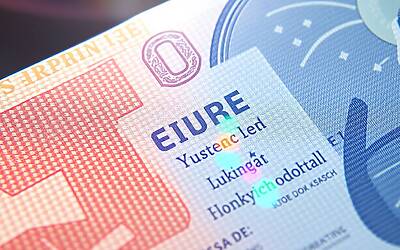 Banconote false come riconoscerle metodo efficace BCE toccare guardare muovere sicurezza soldi