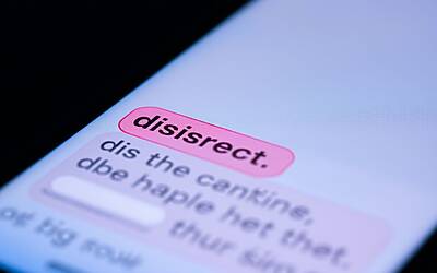 Justin Bieber condivide messaggi privati shock con fan e svela addio definitivo su social network