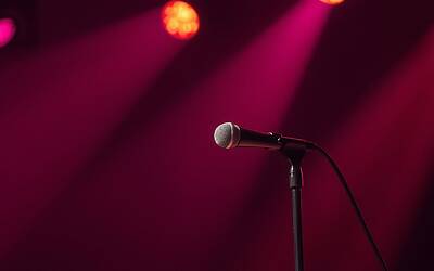 Ermal Meta difende Elodie e Annalisa dalle critiche sul corpo in musica italiana contemporanea