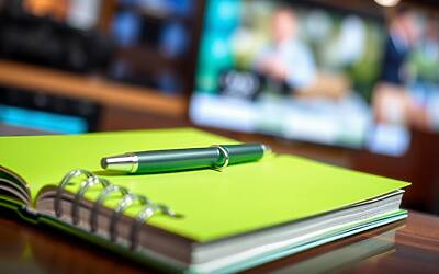 Stefano De Martino e Maria De Filippi: un legame solido tra confronto e ispirazione quotidiana