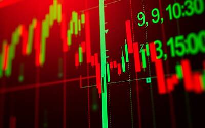 Mercato azionario: sfide e opportunità per investitori nel contesto attuale e come affrontarle al meglio