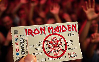 Iron Maiden prezzi biglietti San Siro critiche fan e confronto offerte concerti 2024