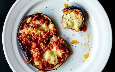 Francesco Rana accusato di atteggiamenti patriarcali e maschilisti dall’ex fidanzata dopo la loro rottura