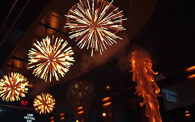 Discoteca di Crema chiusa: incendio negli addobbi al soffitto scatena stop improvviso e polemiche