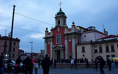 Don Matteo 15 anticipazioni svelano intrecci e colpi di scena nel quarto episodio della nuova stagione