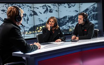 Gruber conduce Otto e mezzo al telefono: studio evacuato dopo improvviso incendio durante la diretta