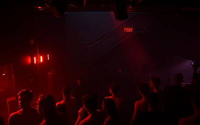 Mario Giordano smonta Crans-Montana: il mistero dei 9 giorni che fa infuriare l’opinione pubblica