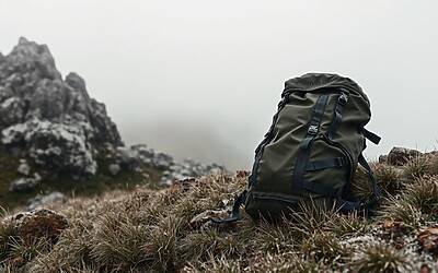 Mondo della musica in lutto: trovata senza vita la voce più amata, mistero sul tragico rientro a casa