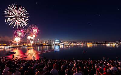Svizzera: Capodanno esplode tra fuochi d'artificio e rintocchi — scopri cosa cambia stanotte per residenti e turisti