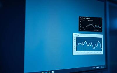 Windows 11 in crisi: fix di emergenza inefficaci e Outlook ancora bloccato mandano nel caos gli utenti