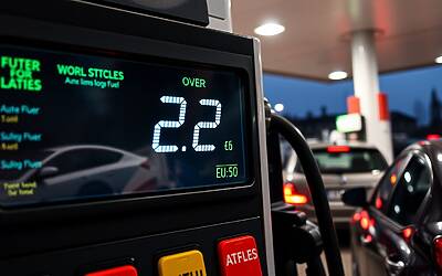 Carburanti e accise quanto incide davvero il fisco sul pieno