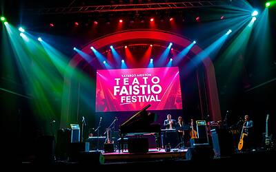 Carlo Conti chiarisce la scelta di Andrea Pucci e risponde alle critiche