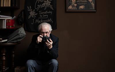 Don Alberto Ravagnani racconta la lotta interiore su sesso, celibato e identità