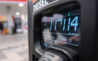 Gasolio in forte rialzo, nuovi massimi per i prezzi alla pompa