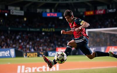 Netflix punta la Premier League mentre il calcio esplode sui social